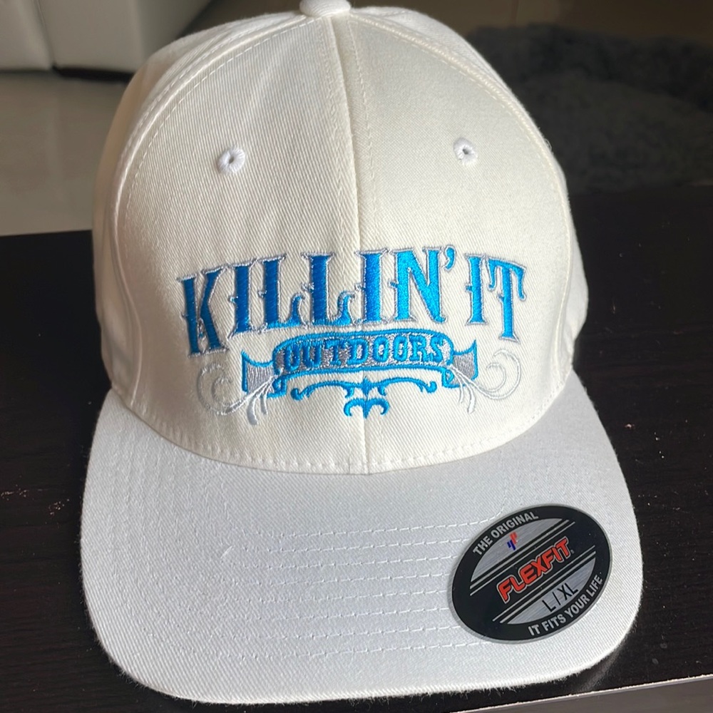 New, Never worn Flex Fit Killin’It Outdoors baseball hat